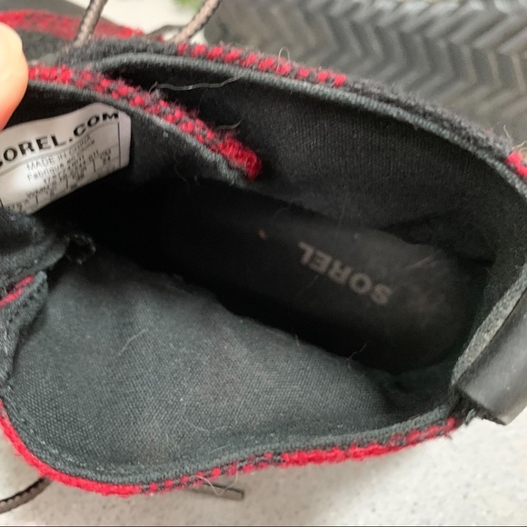 Sorel Out n About Buffalo Plaid Boots, 7. - Picture 5 of 6